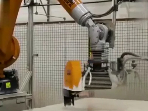 使用焊接机器人要做的安全预防措施